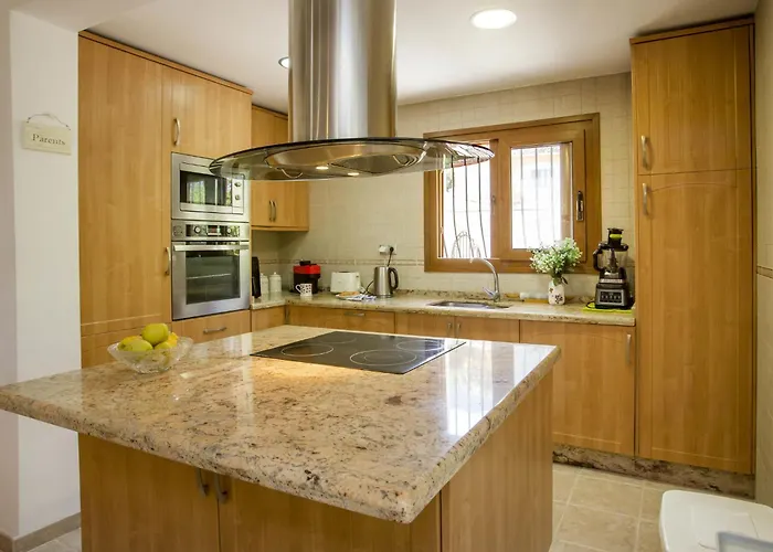 Lorraine By Interhome Dénia